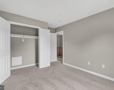 2621 Telluride Place - Photo Thumbnail 4