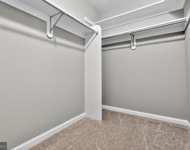 2621 Telluride Place - Photo Thumbnail 11
