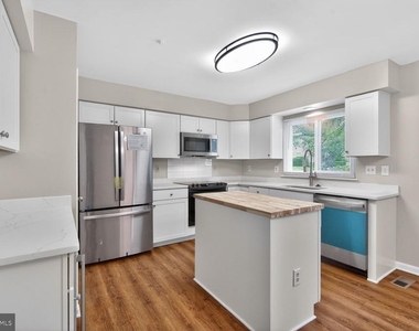 2621 Telluride Place - Photo Thumbnail 24