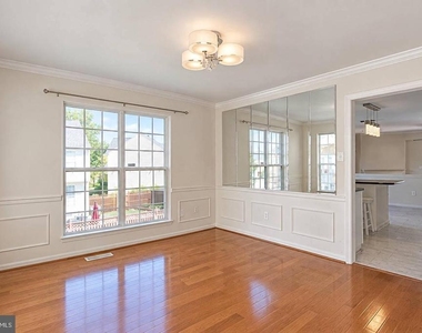12303 Milestone Manor Lane - Photo Thumbnail 15