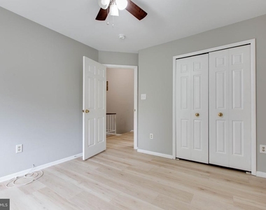 7717 Heatherside Lane - Photo Thumbnail 29