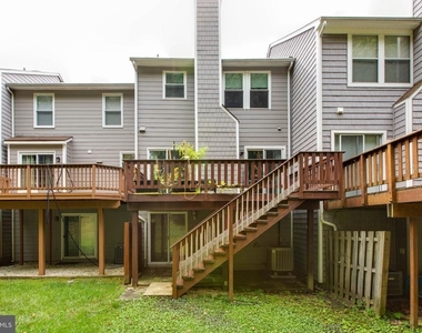 7717 Heatherside Lane - Photo Thumbnail 43