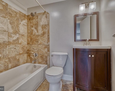 140 Royal Oak Drive - Photo Thumbnail 15