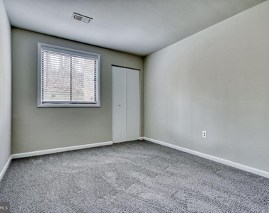 140 Royal Oak Drive - Photo Thumbnail 18