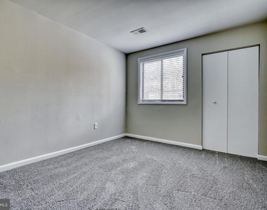 140 Royal Oak Drive - Photo Thumbnail 17