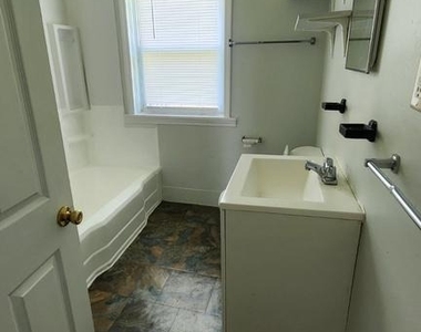 397 Oriole Avenue - Photo Thumbnail 5