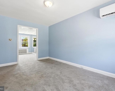 934 Argonne Drive - Photo Thumbnail 12
