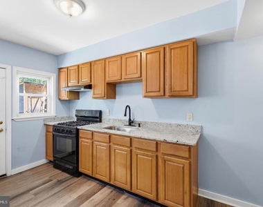 934 Argonne Drive - Photo Thumbnail 14