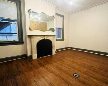 914 St Paul Street - Photo Thumbnail 3