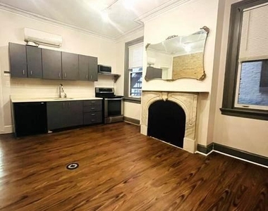 914 St Paul Street - Photo Thumbnail 2