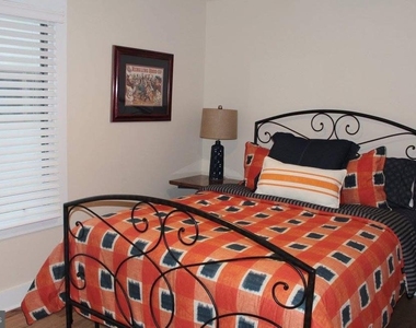 417 Periwinkle Road - Photo Thumbnail 9