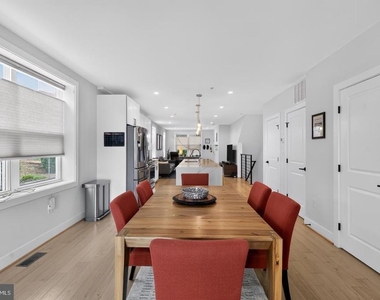 311 Jefferson Street Nw - Photo Thumbnail 10