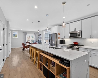 311 Jefferson Street Nw - Photo Thumbnail 6