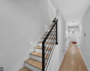 311 Jefferson Street Nw - Photo Thumbnail 13