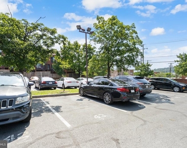 1812 Bryant Street Ne - Photo Thumbnail 20