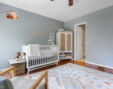 1812 Bryant Street Ne - Photo Thumbnail 16
