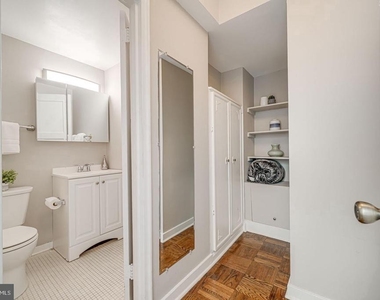 2130 N Street Nw - Photo Thumbnail 13