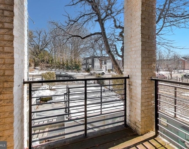 1220 19th Street Ne - Photo Thumbnail 3