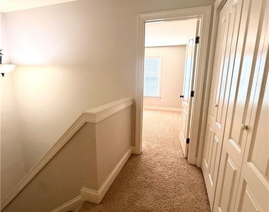 70 Carter Drive - Photo Thumbnail 23