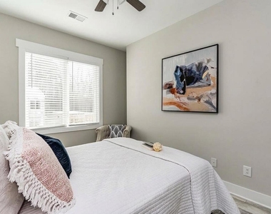 3915 Convergence Street - Photo Thumbnail 13