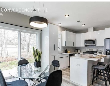 3915 Convergence Street - Photo Thumbnail 6