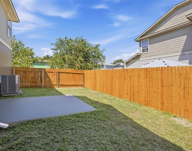 13808 Harris Ridge Blvd - Photo Thumbnail 26