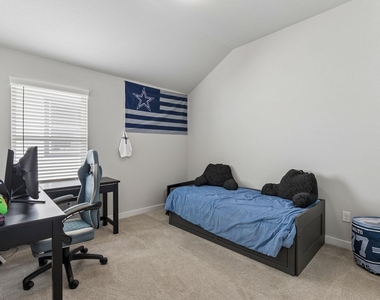 164 Appleberry Ln - Photo Thumbnail 18