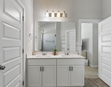 164 Appleberry Ln - Photo Thumbnail 21
