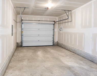 472 Marty Allen Loop - Photo Thumbnail 5