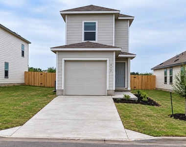 472 Marty Allen Loop - Photo Thumbnail 1