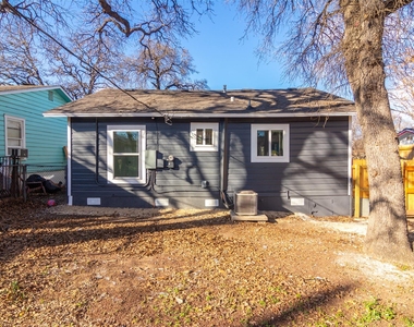 3203 E 16th St - Photo Thumbnail 19