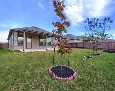 12409 Franklin D Roosevelt St - Photo Thumbnail 20