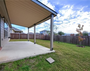 12409 Franklin D Roosevelt St - Photo Thumbnail 17