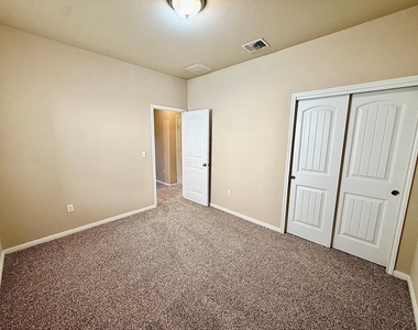 431 Northern Flicker St - Photo Thumbnail 10