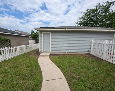 5679 Fergus Rd - Photo Thumbnail 3