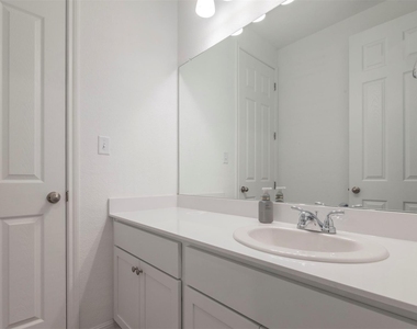 228 Citation Dr - Photo Thumbnail 14