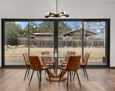 2915 Chisholm Trl - Photo Thumbnail 4