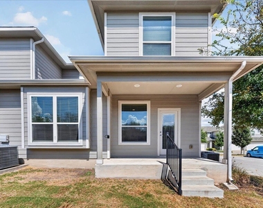 11308 Gadsen Ln - Photo Thumbnail 20