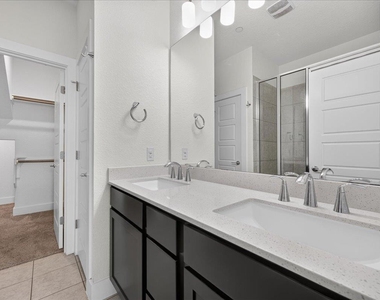 11308 Gadsen Ln - Photo Thumbnail 11