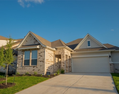 215 Grand Canyon Way - Photo Thumbnail 4