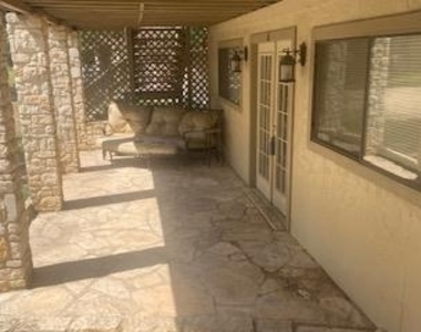 11912a W. Hwy 290 Apt A Highway - Photo Thumbnail 3