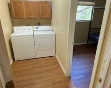 11912a W. Hwy 290 Apt A Highway - Photo Thumbnail 13