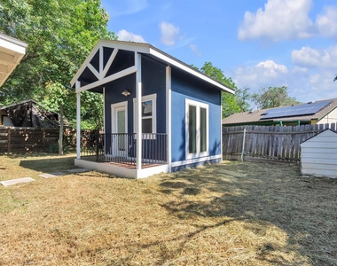 5000 Fontenay Dr - Photo Thumbnail 21