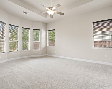 5009 Mandevilla Dr - Photo Thumbnail 20