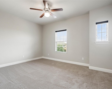 5009 Mandevilla Dr - Photo Thumbnail 34
