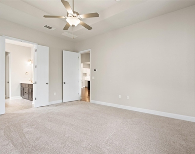 5009 Mandevilla Dr - Photo Thumbnail 21