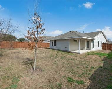 120 Lyndon Dr - Photo Thumbnail 26