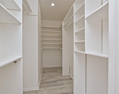 15708 Opal Fire Dr - Photo Thumbnail 29