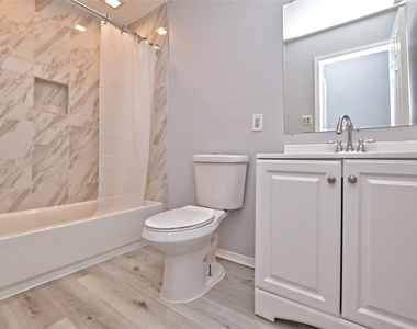 15708 Opal Fire Dr - Photo Thumbnail 33