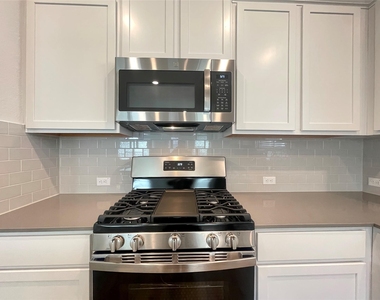1220 Sweetspire Rd - Photo Thumbnail 11